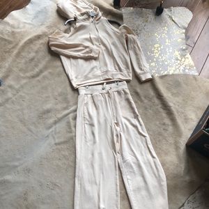 Cream loungewear set by amaryllis